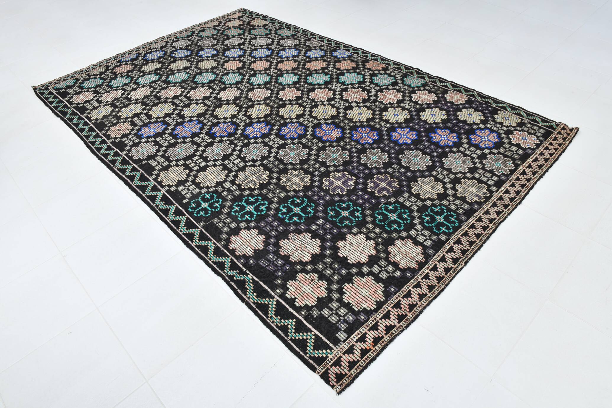 Blue & Black Handmade Wool Kilim Rug, 194x305Cm