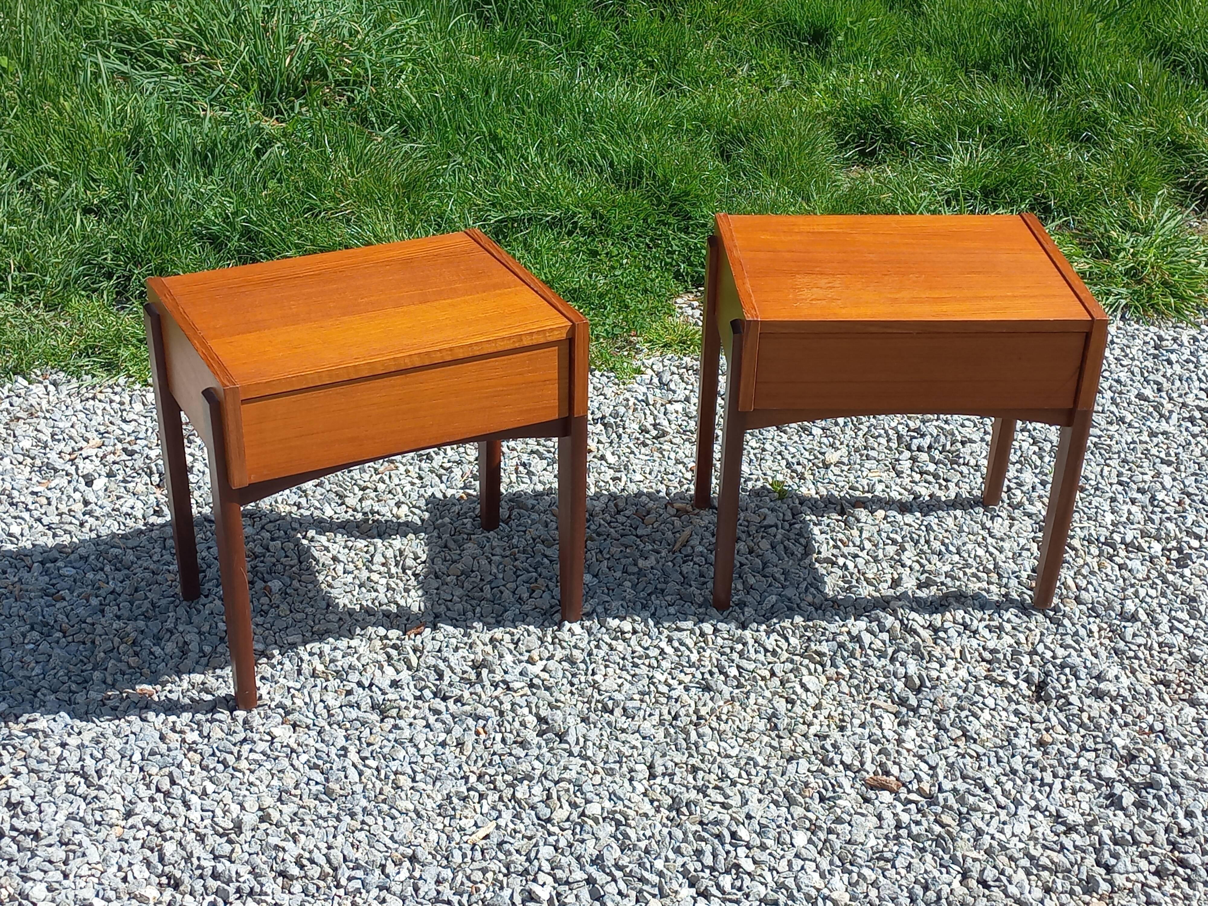 Pair of Scandinavian-style teak bedside tables from the 1970s.