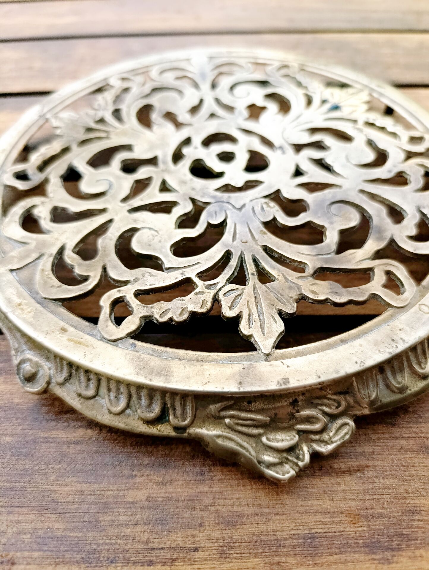 Brass trivet