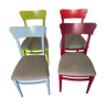 Lot de chaises colorées