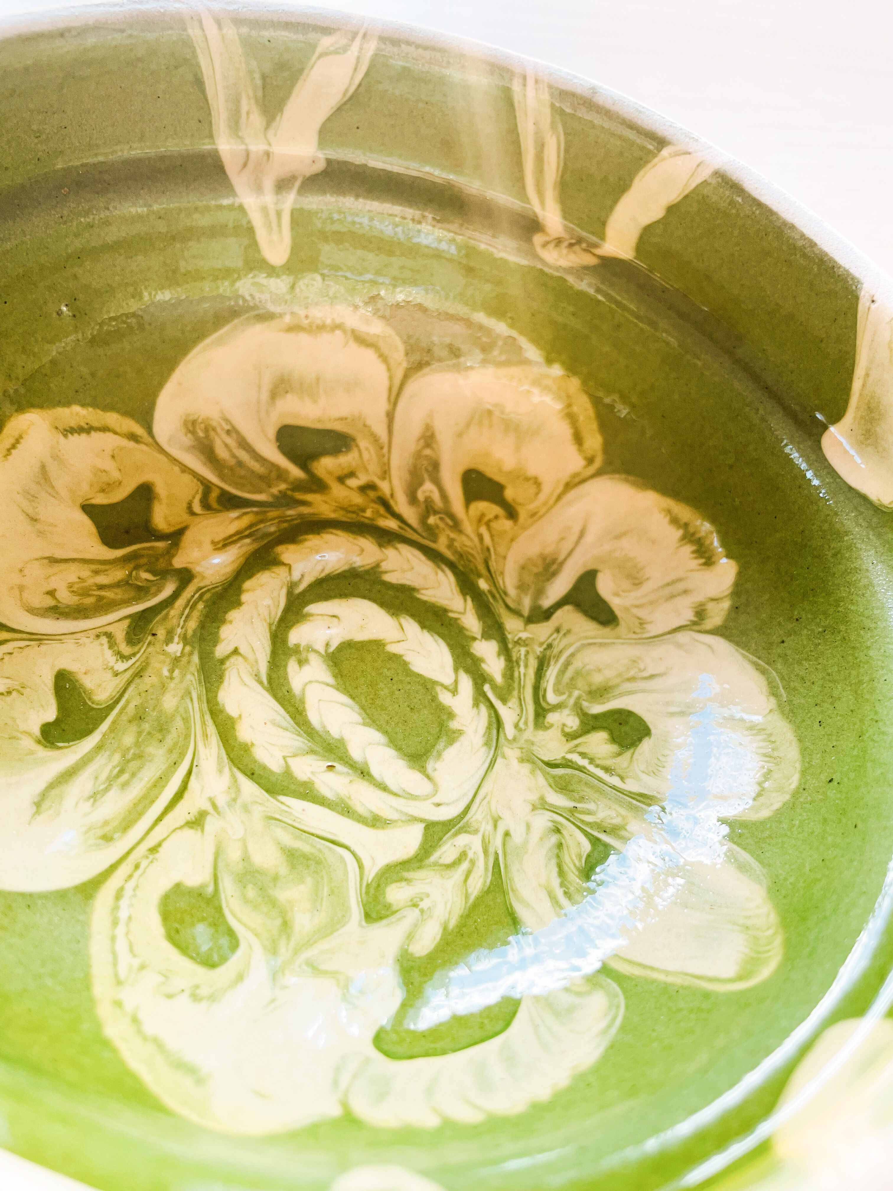 Ceramic bowl Romanian art