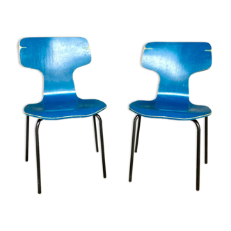 Set of 2 children's chairs by Arne Jacobsen for Fritz Hansen