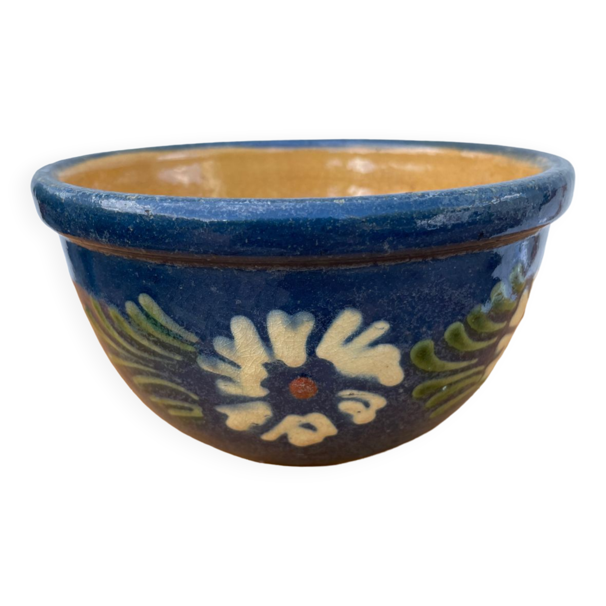 Enamelled bowl