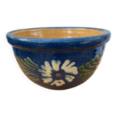 Enamelled bowl