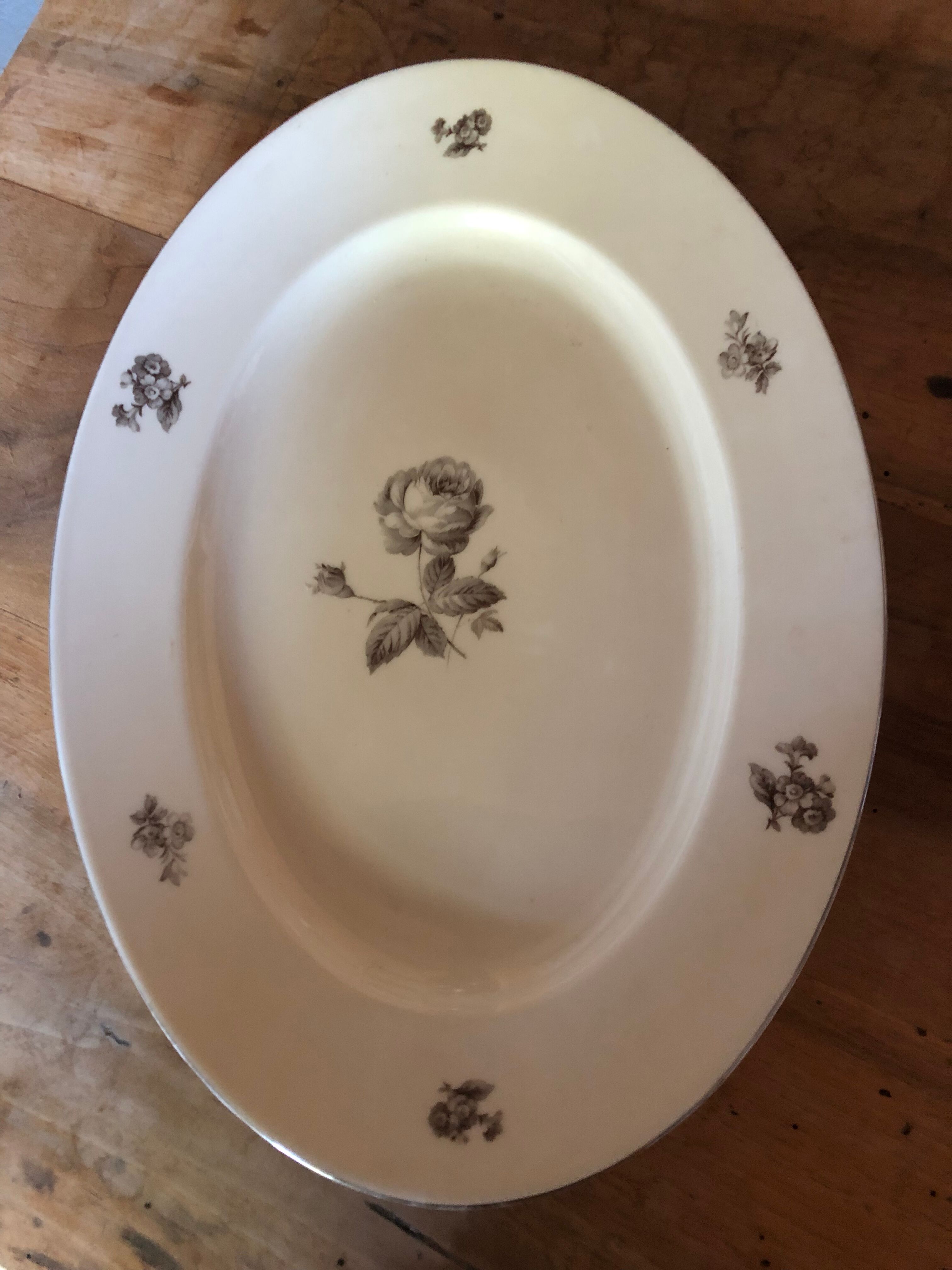 Vintage dish