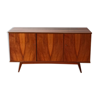 Buffet moderniste, années 1960