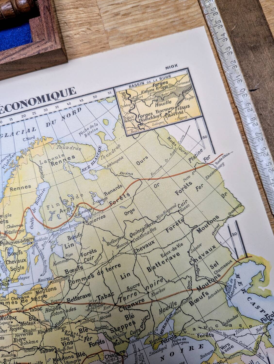 Printed in 1900, map of economic Europe.