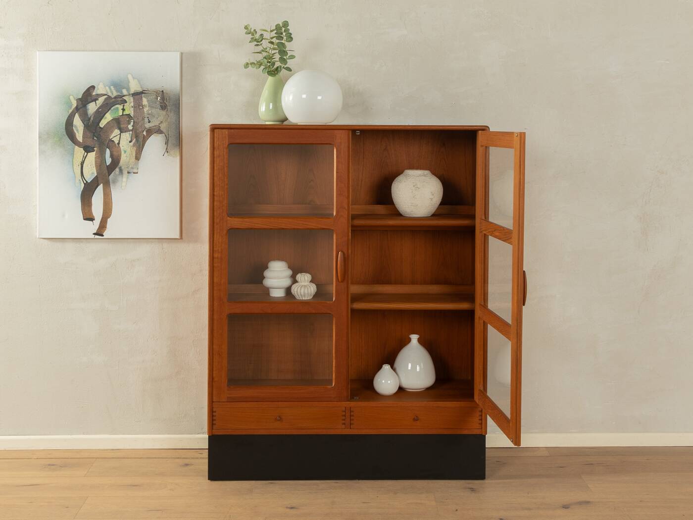 80s illuminated Showcase in Danish Design