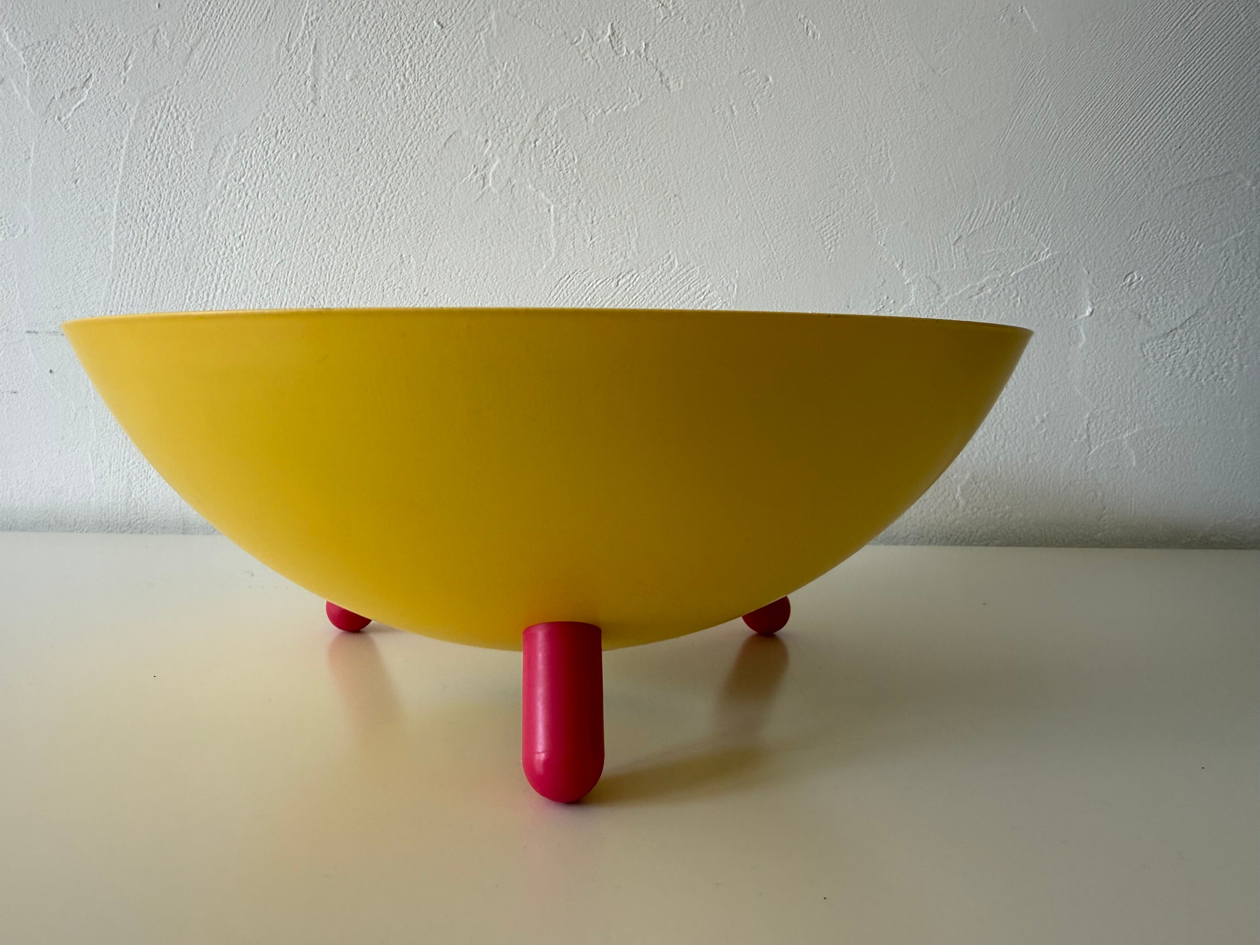 IKEA Memphis Tripod Cup Sottsass Design Alessi Starck Ola whilbor