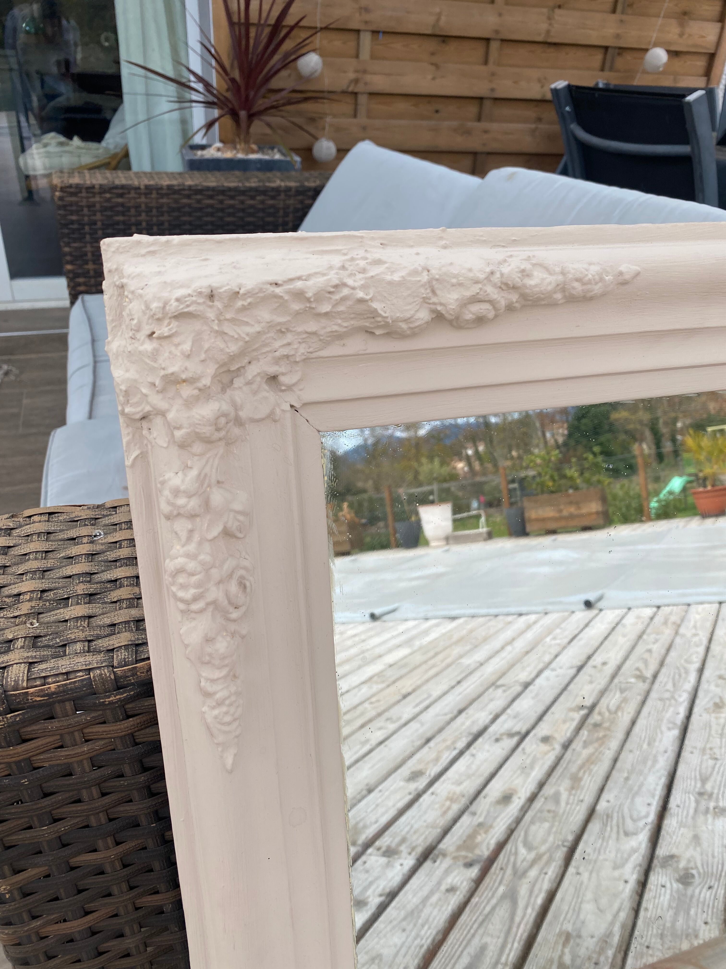 Carved sunflower matte beige mirror