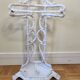 Ancien porte-parapluie victorien, fin XIXème en fonte laqué blanc