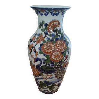 Gien Earthenware vase, good condition, decorated with flowers and peacocks, and friezes on the sides