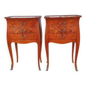 Paire de chevets marquetés
