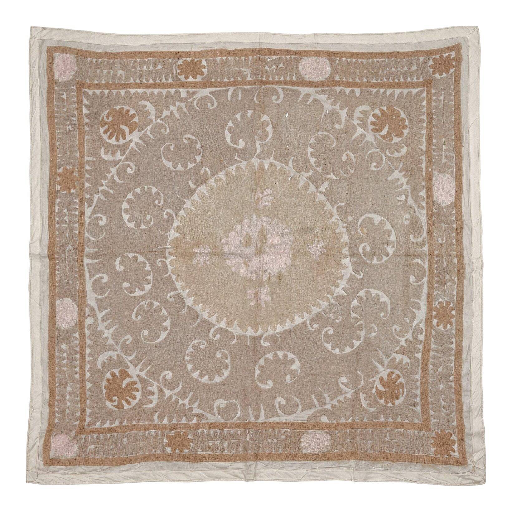 Vintage hand-embroidered tablecloth 146x160 cm