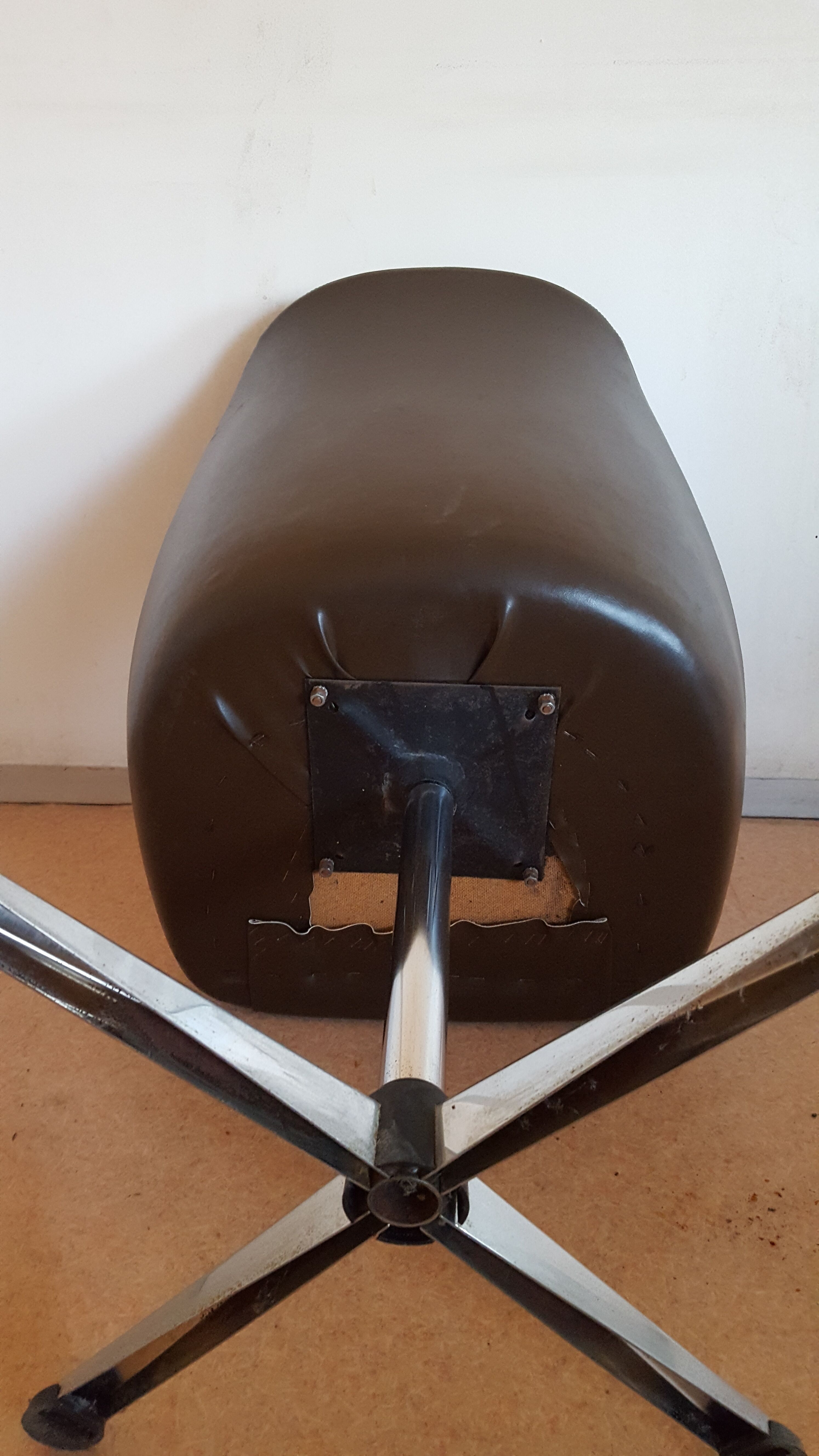 Armchair year 60
