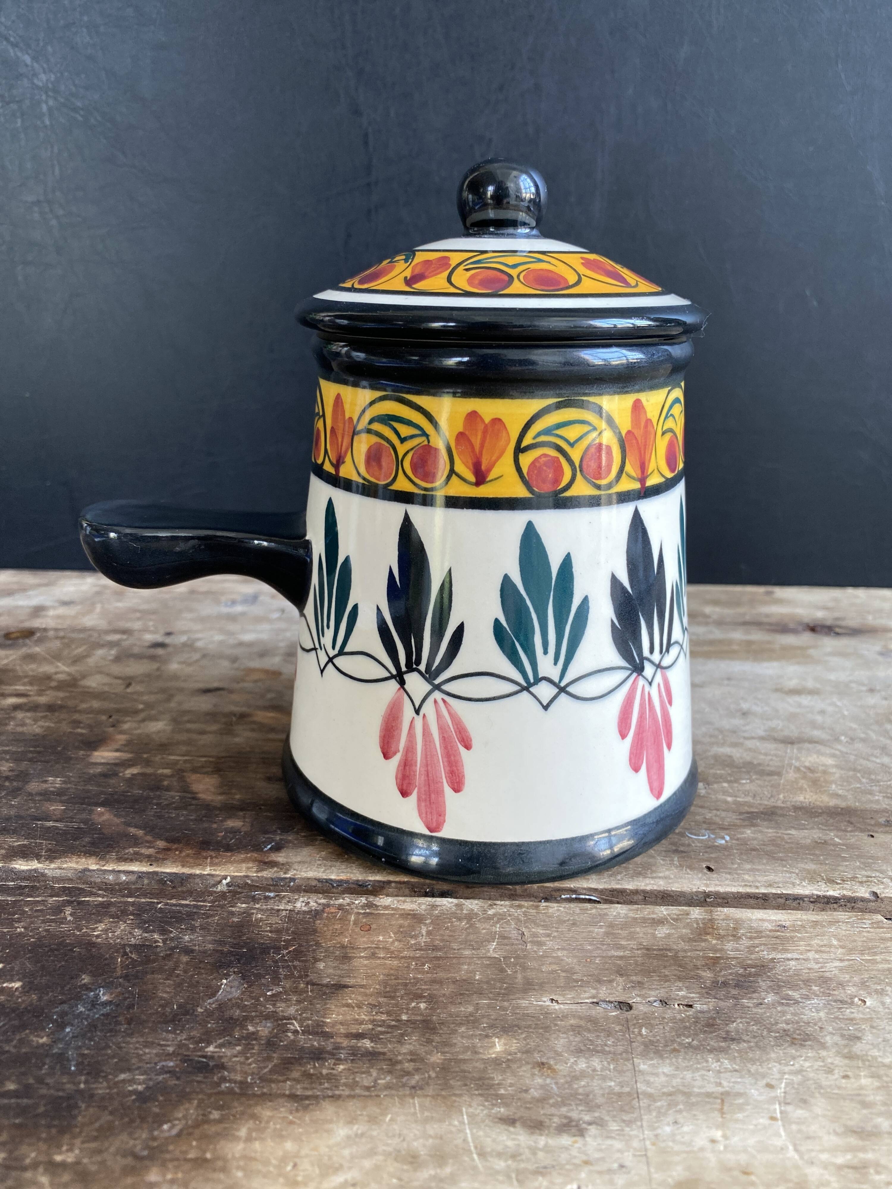 Superb authentic jug / chocolate pot from the Saint-Jean factory.