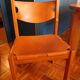 Maison Regain table ronde et chaises en orme massif