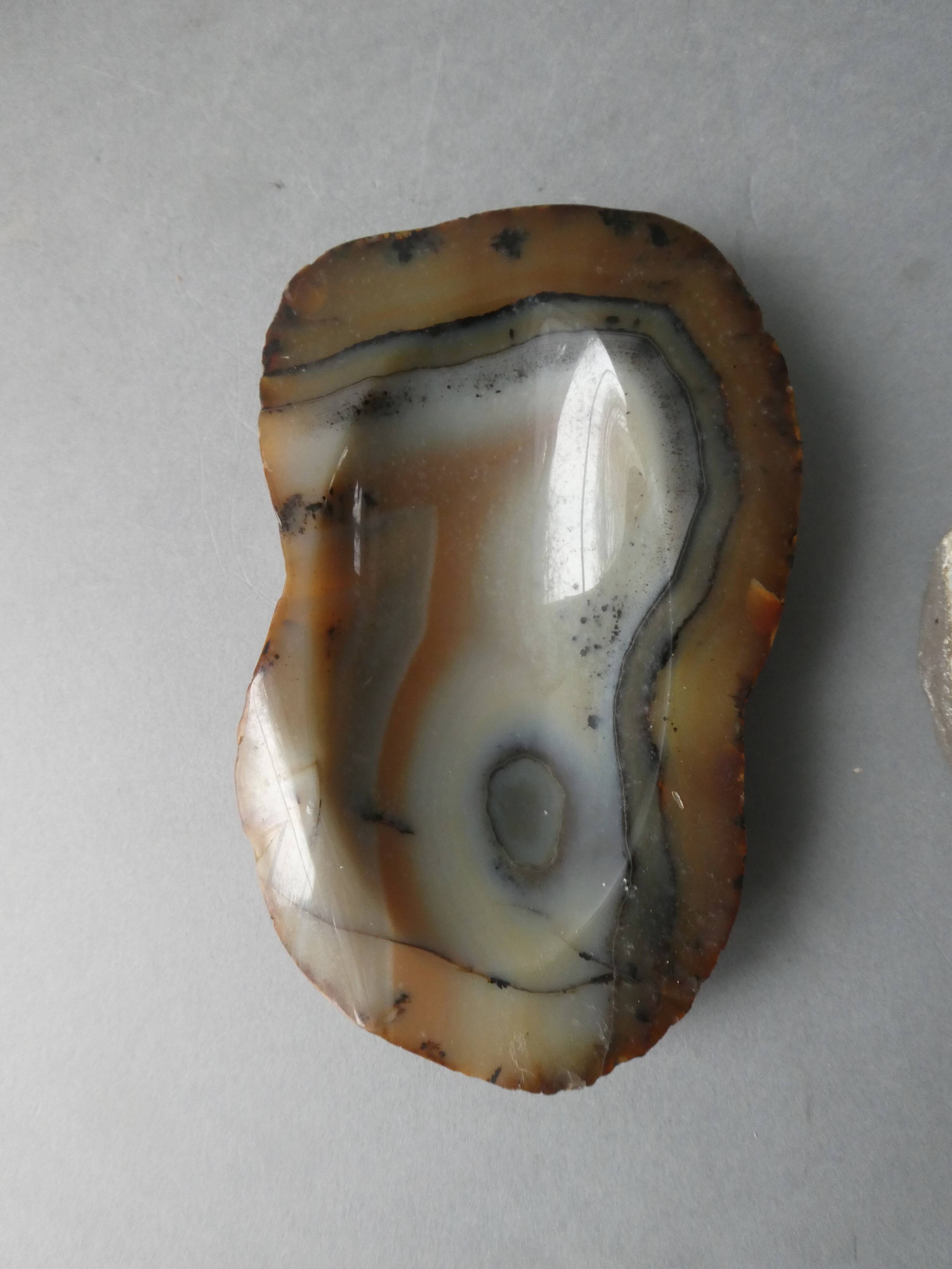 2 agate stone pocket trays