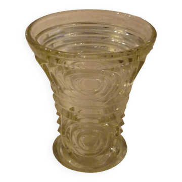 Fresnel style glass vase