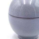 Lampe bleue en céramique, abat jour en raphia, années 60
