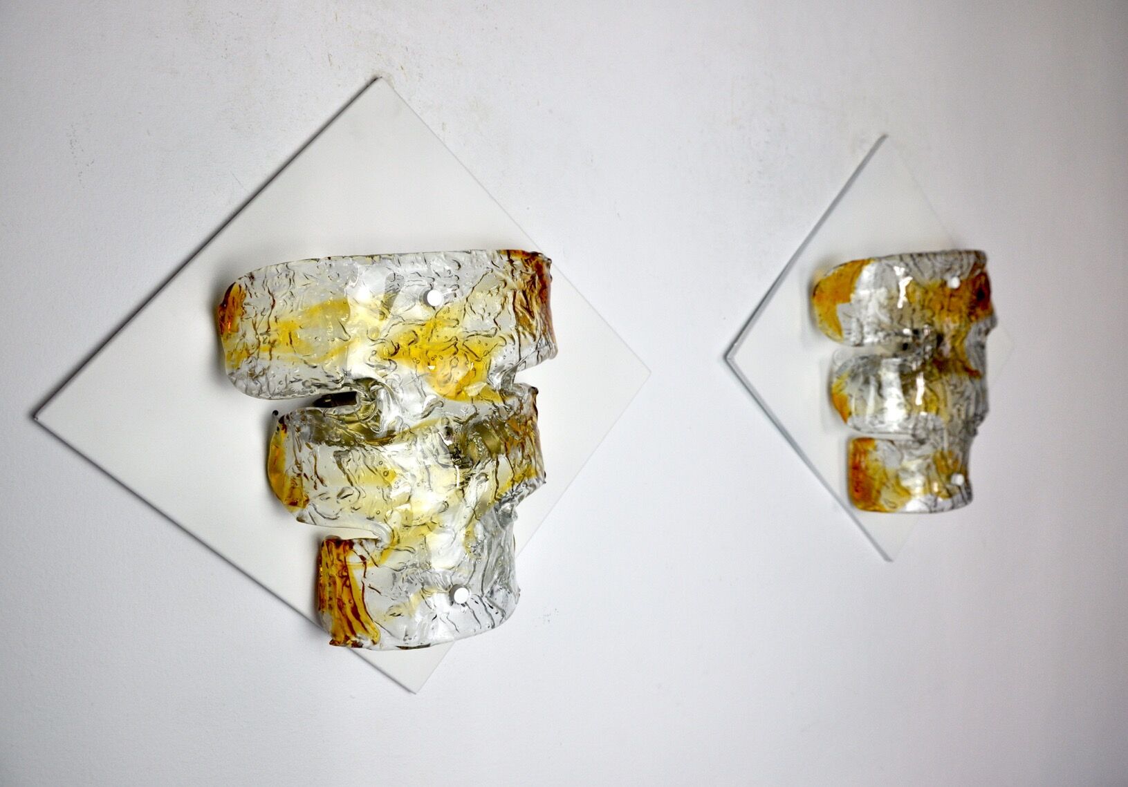 Paire d'appliques murano mazzega, verre soufflé murano orange, italie, 1960