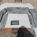 Cheminée à modillon Napoléon III en marbre gris fin XIXe