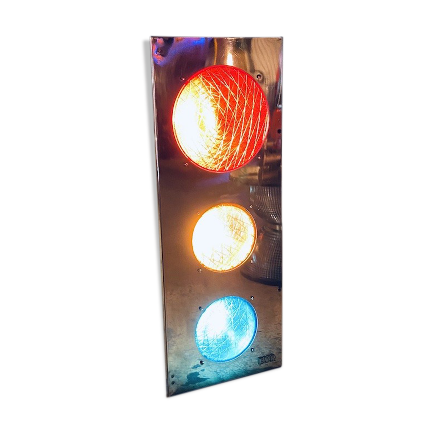 Chrome traffic light