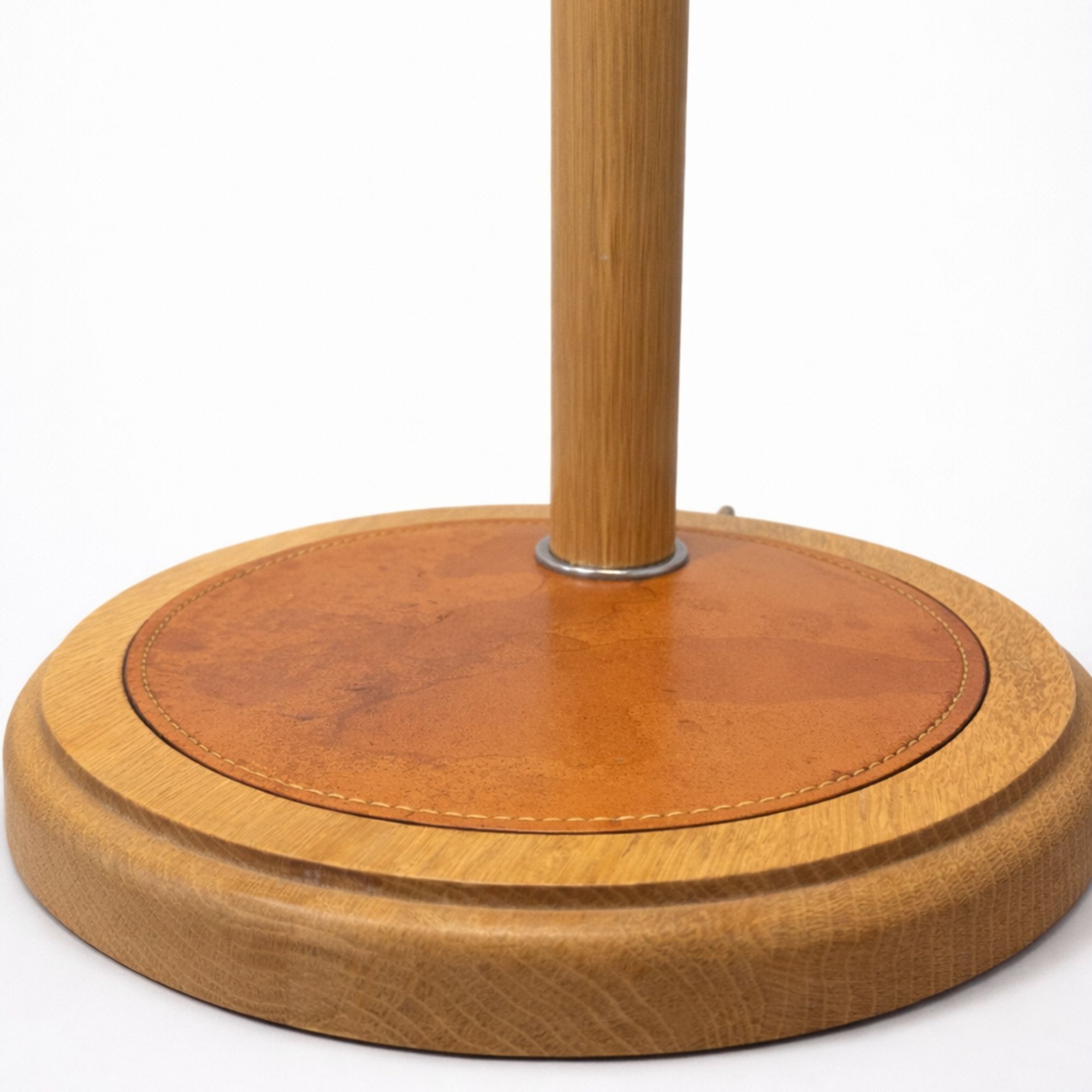 Table lamp model B193 by Bergboms