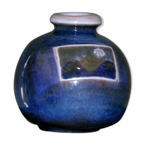 Vase arrondi bleuté avec paysage/fleurs