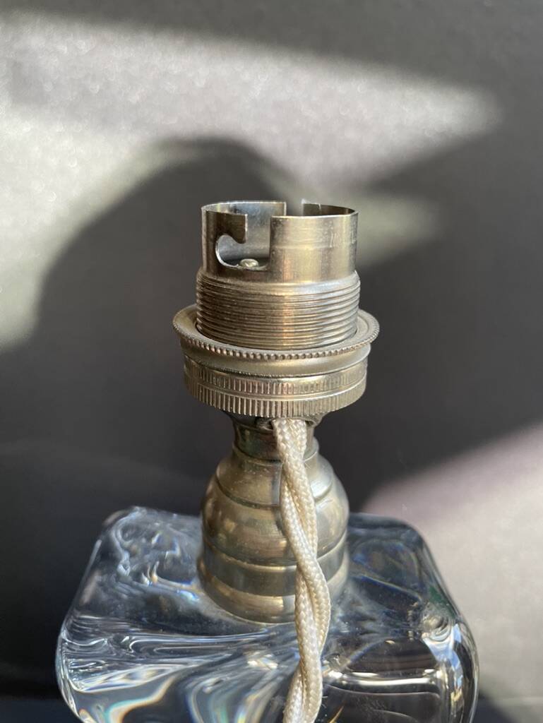 Pied de lampe cristal estampillé baccarat