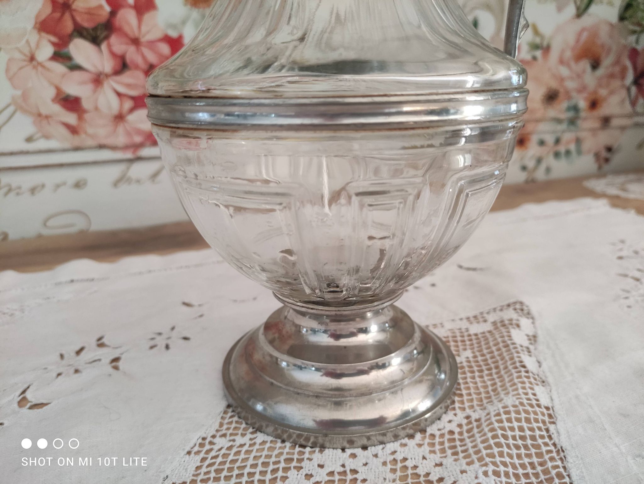 Old water decanter in curved glass and tin Art Nouveau style