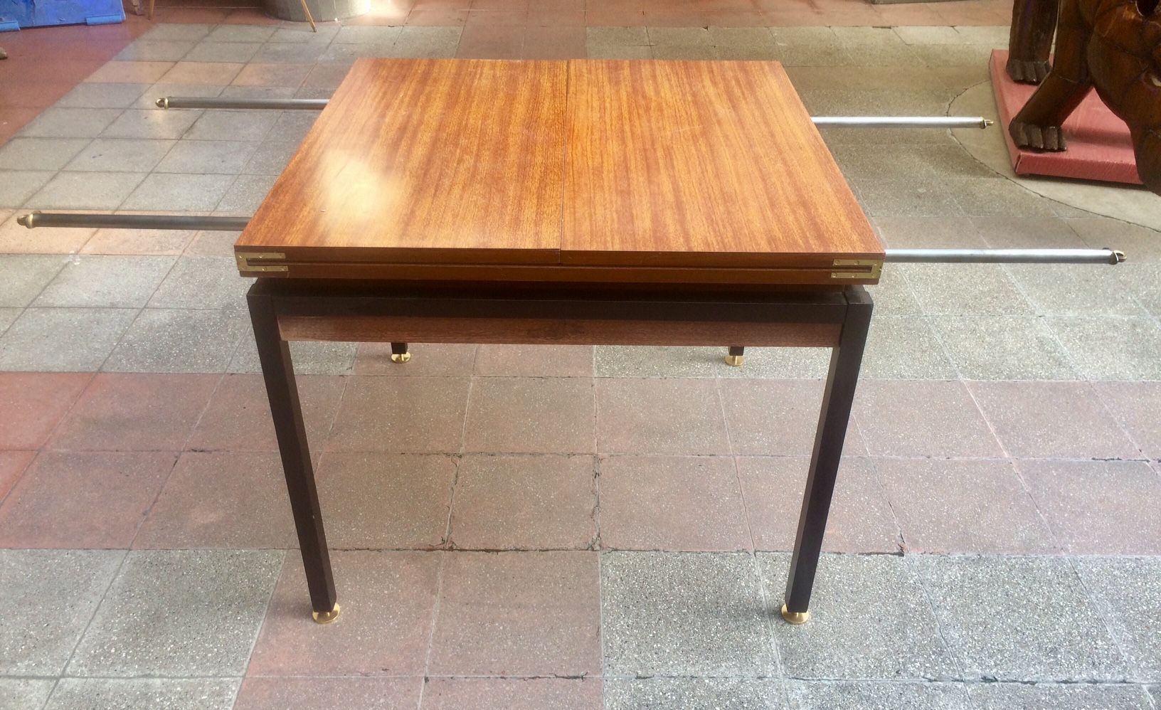 Mid-century extension table