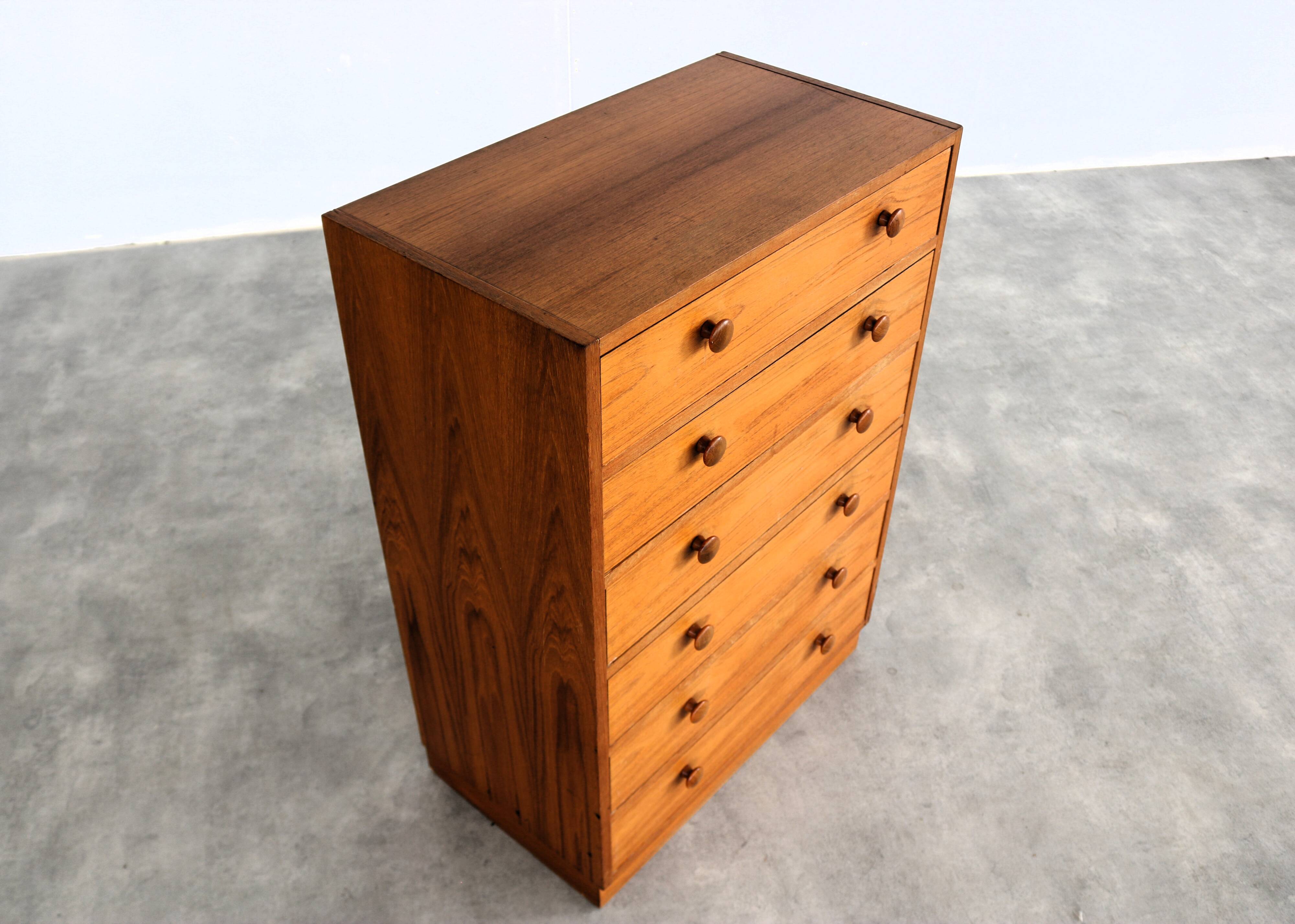 vintage chest of drawers | cabinet | teak | 1960s