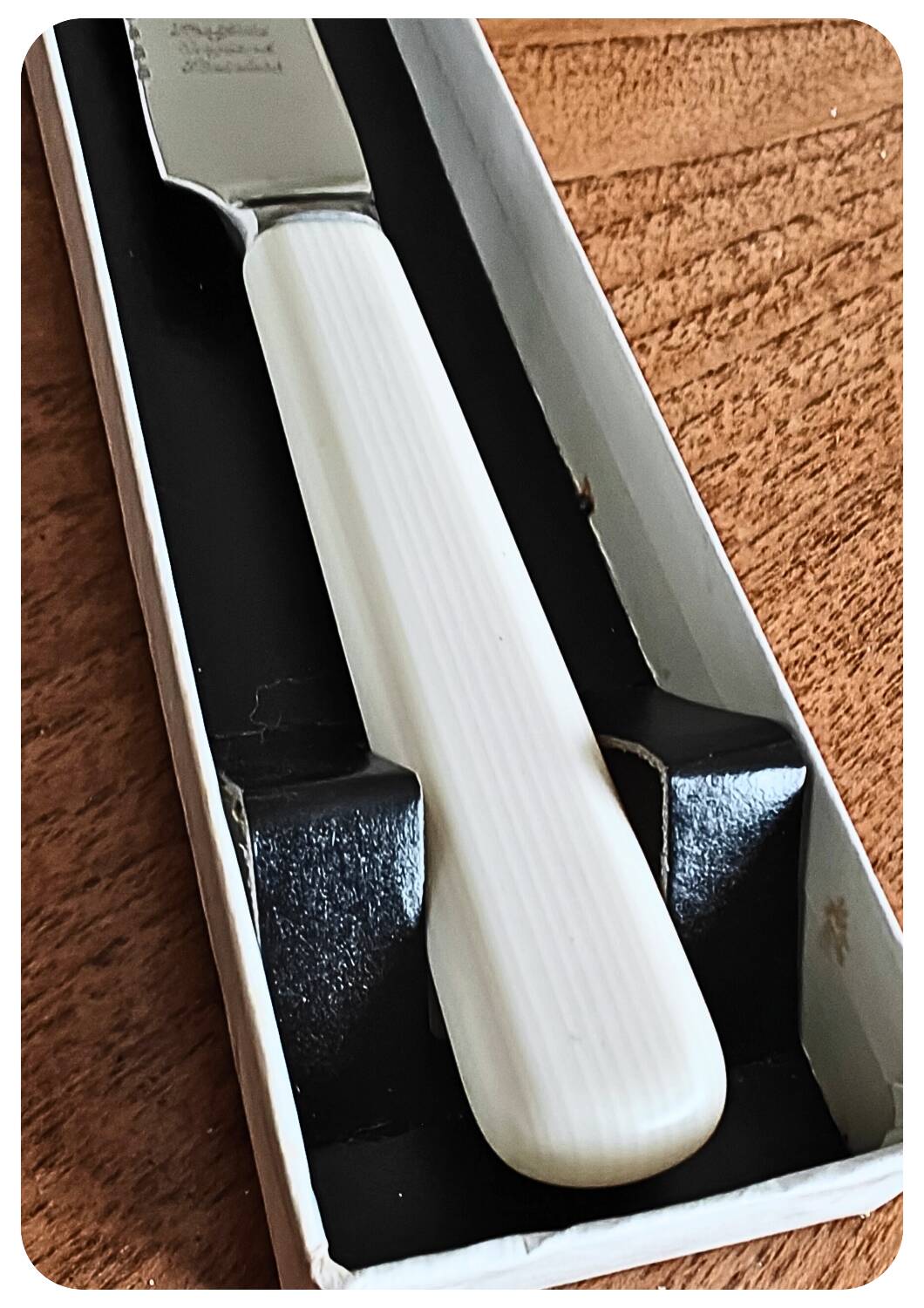Sheffield Cake Knife in box