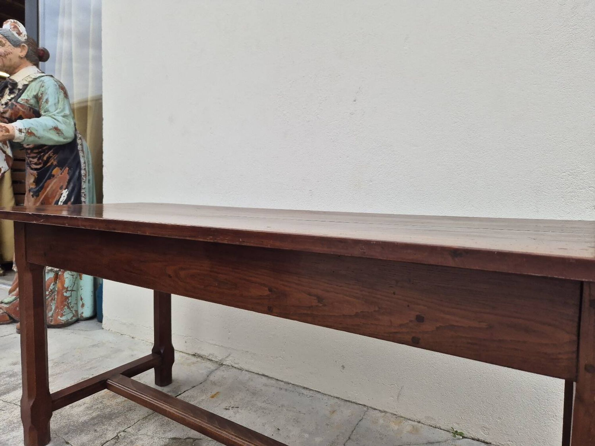Table de Ferme bourguignonne à entretoise en noyer massif 19éme deux tiroirs-1m82