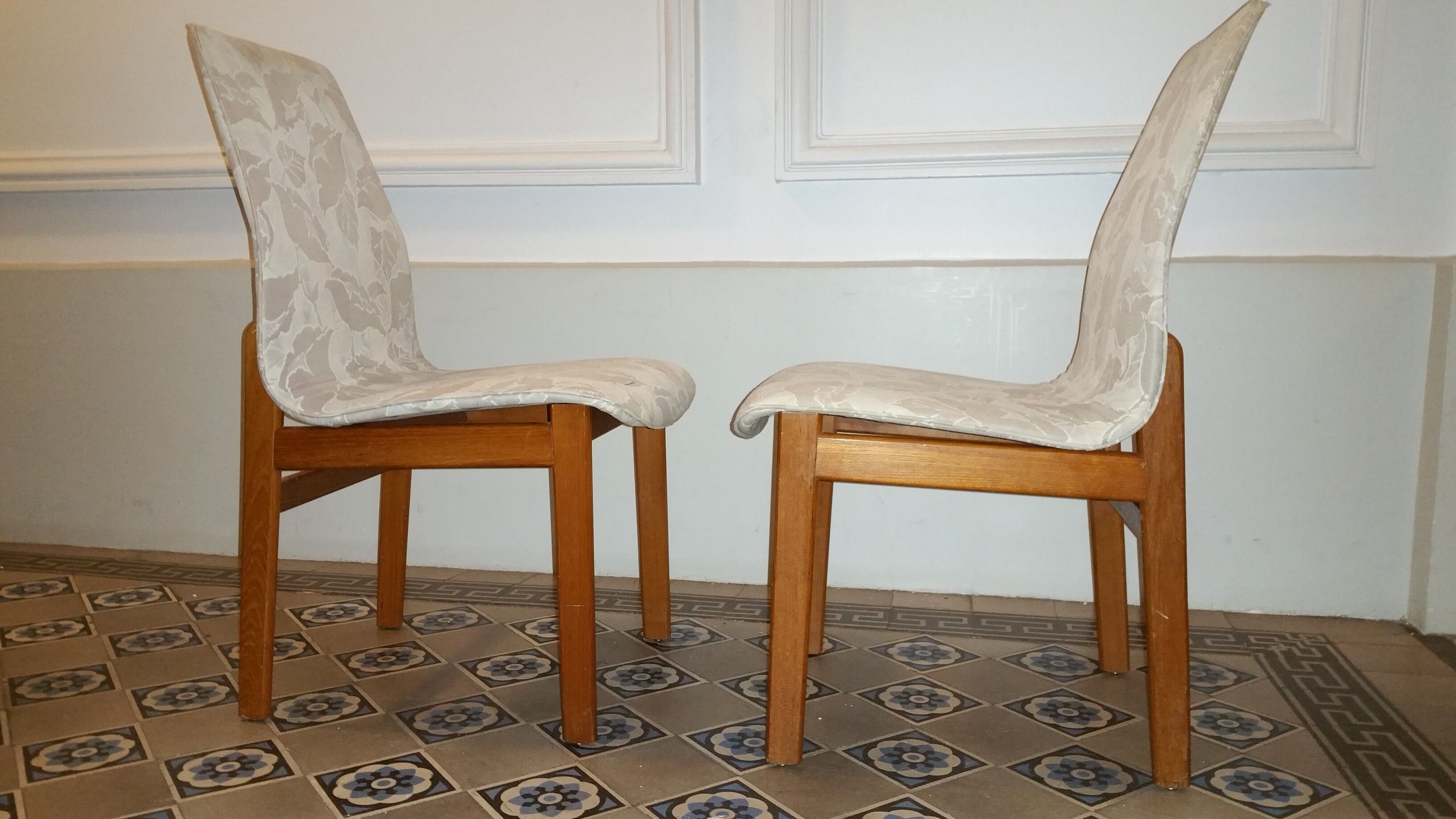 4 Danish chairs
