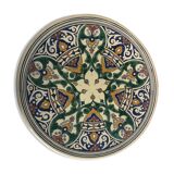 A large dish