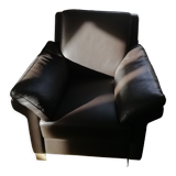 Puhlmann leather sofa with two armchairs