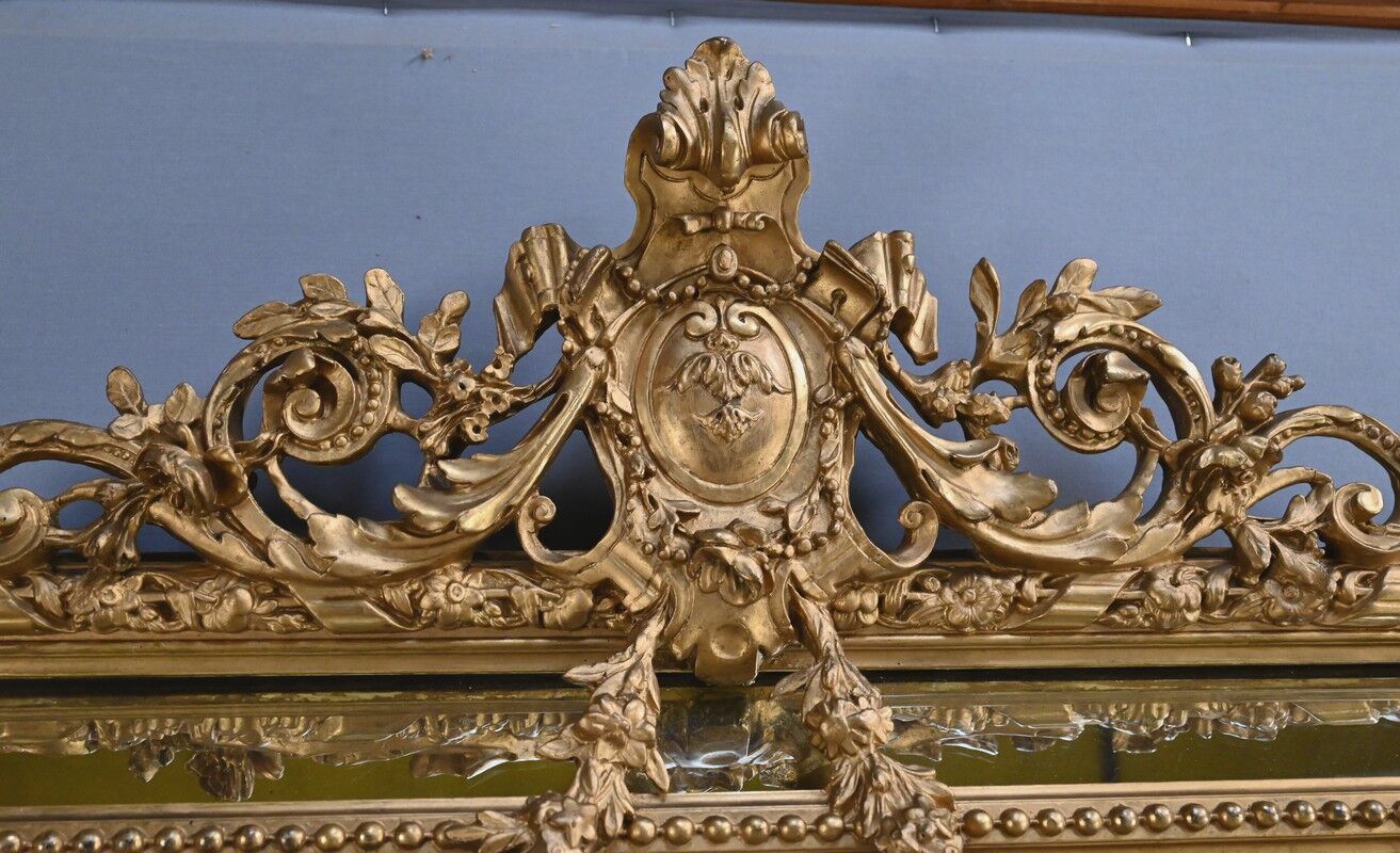 Important mirror with parcloses, Louis XVI style – late 19th century