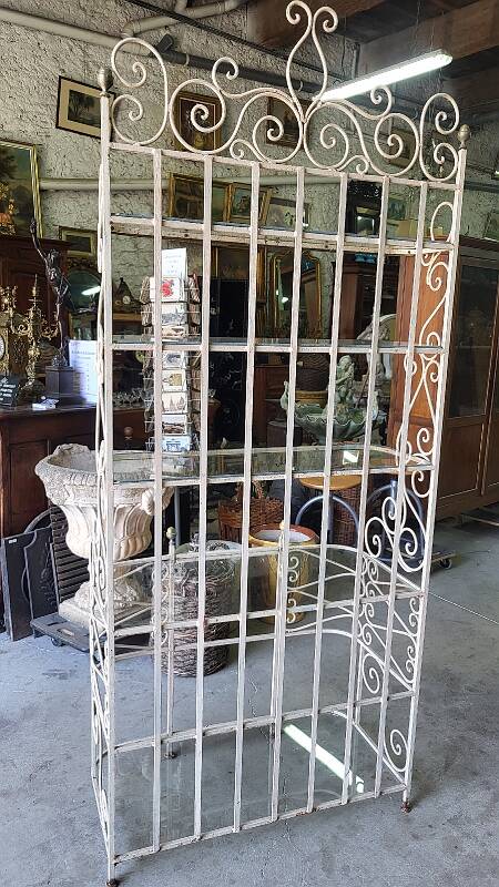 Etagere boulangere ancienne en fer forge a 5 niveaux