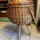 Wicker worker