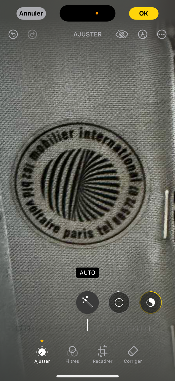 Lounge chair by Florence Knoll