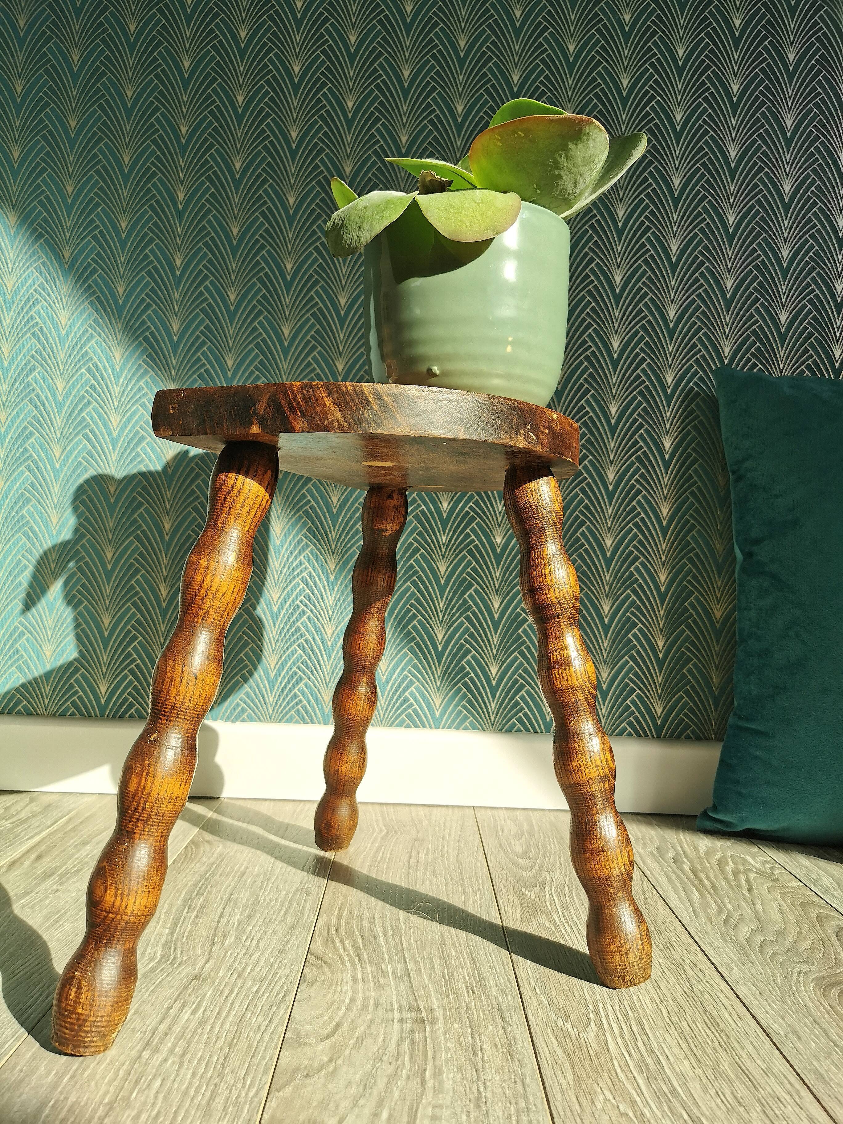 Vintage tripod stool