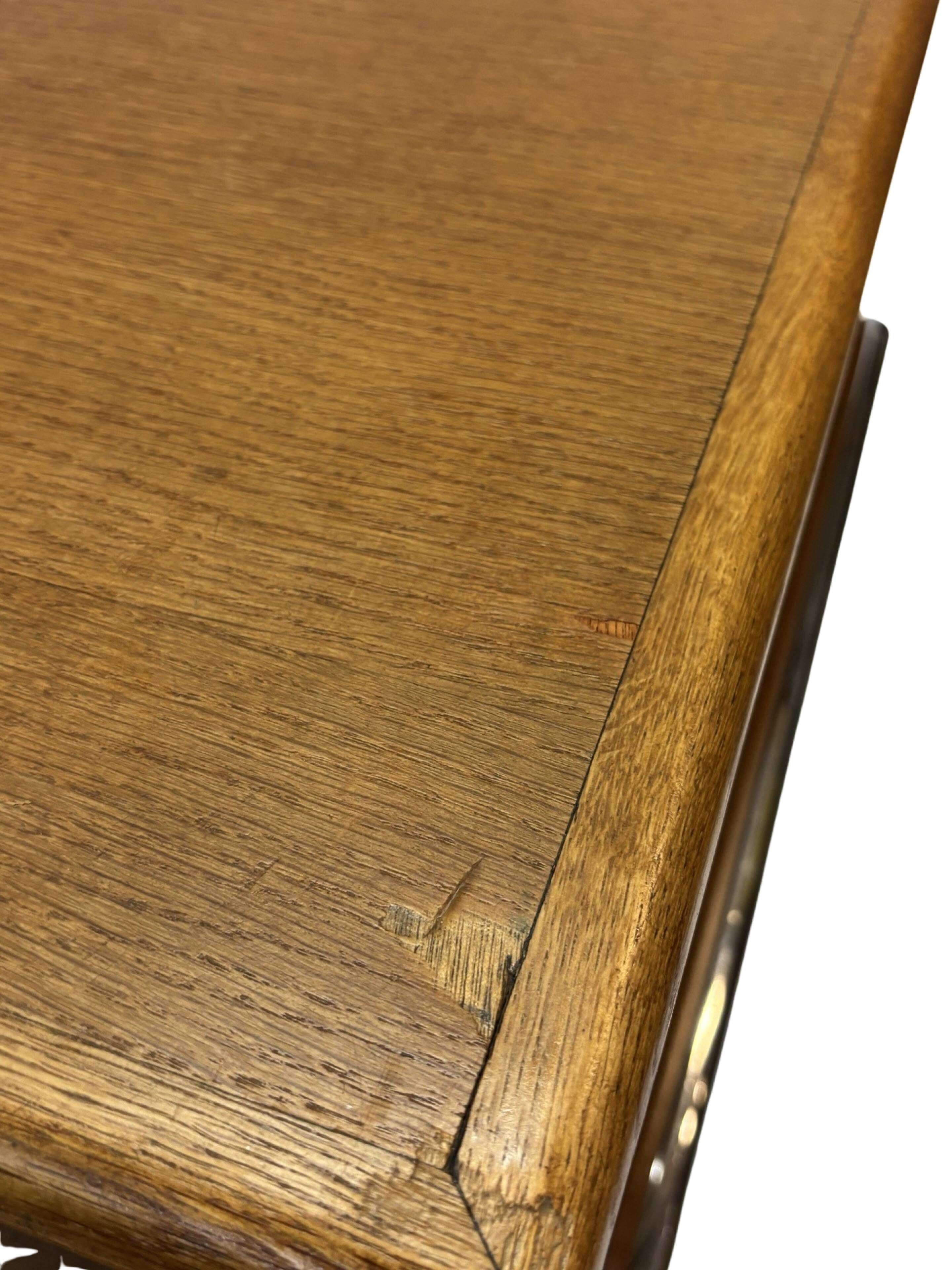 Bureau tubulaire de style Bauhaus du milieu du siècle, design des années 40 en chêne