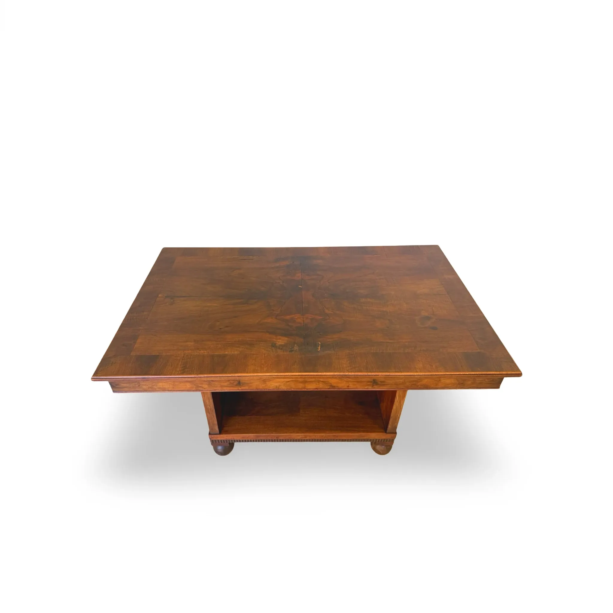 Art Deco dining table, from Italy around the 1930s.