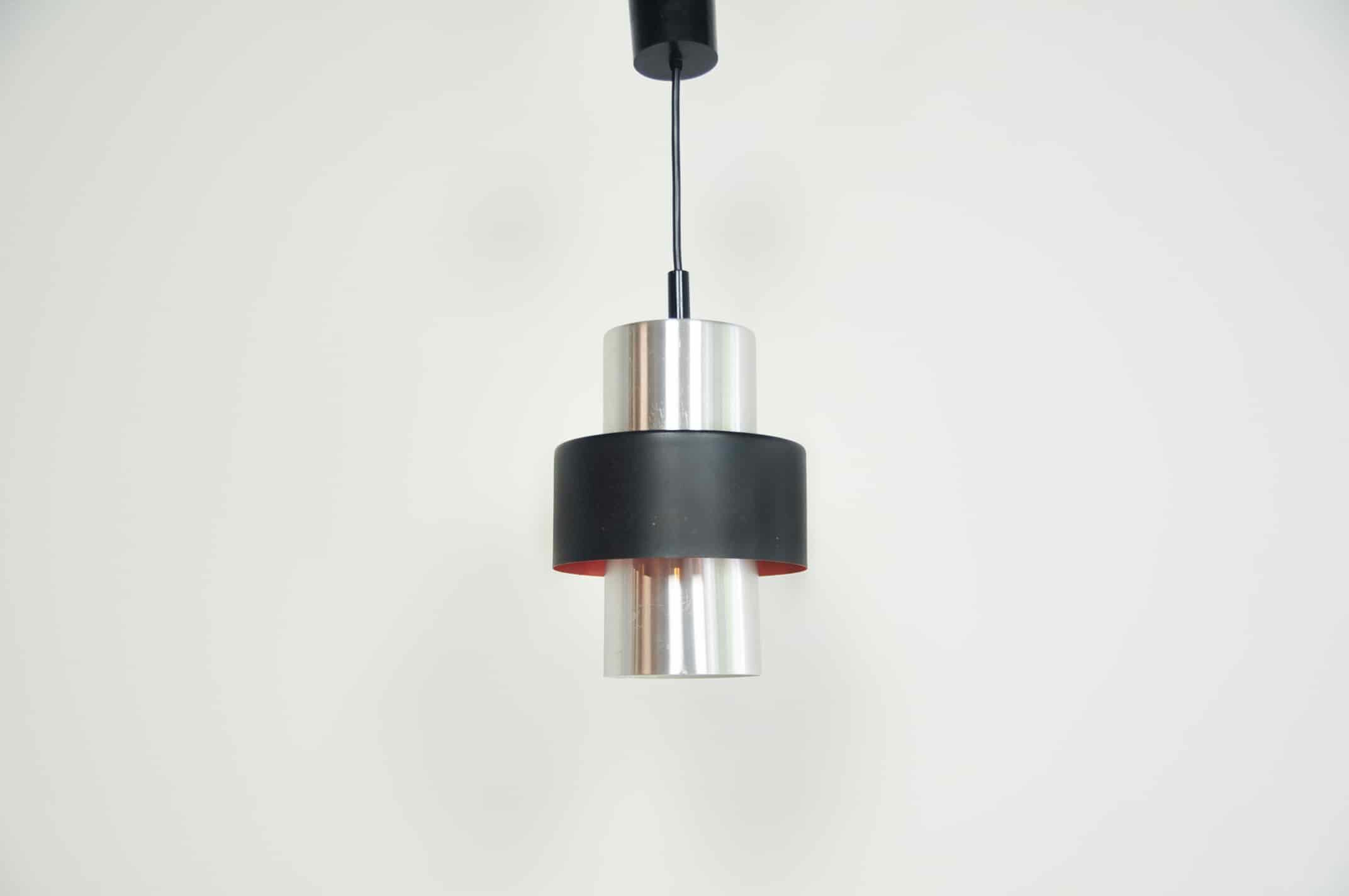 Lampe tubulaire argent métallique et noire