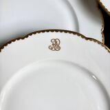 6 scalloped dinner plates in gilded and monogrammed Paris porcelain