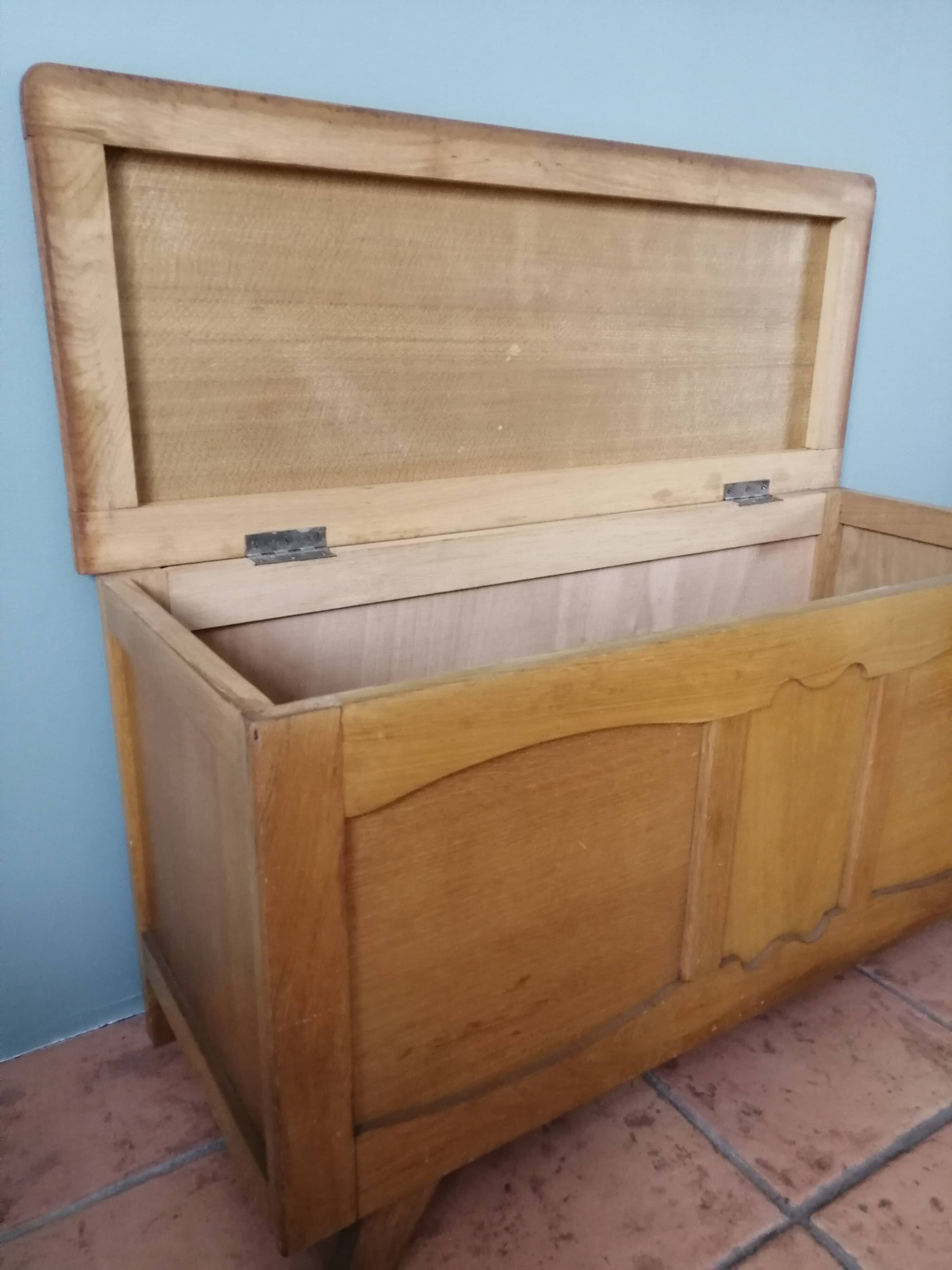 70s wooden box, bench