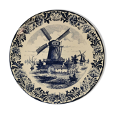Delft earthenware dish decorated with a mill late 19th early 20th century diameter 39 cm