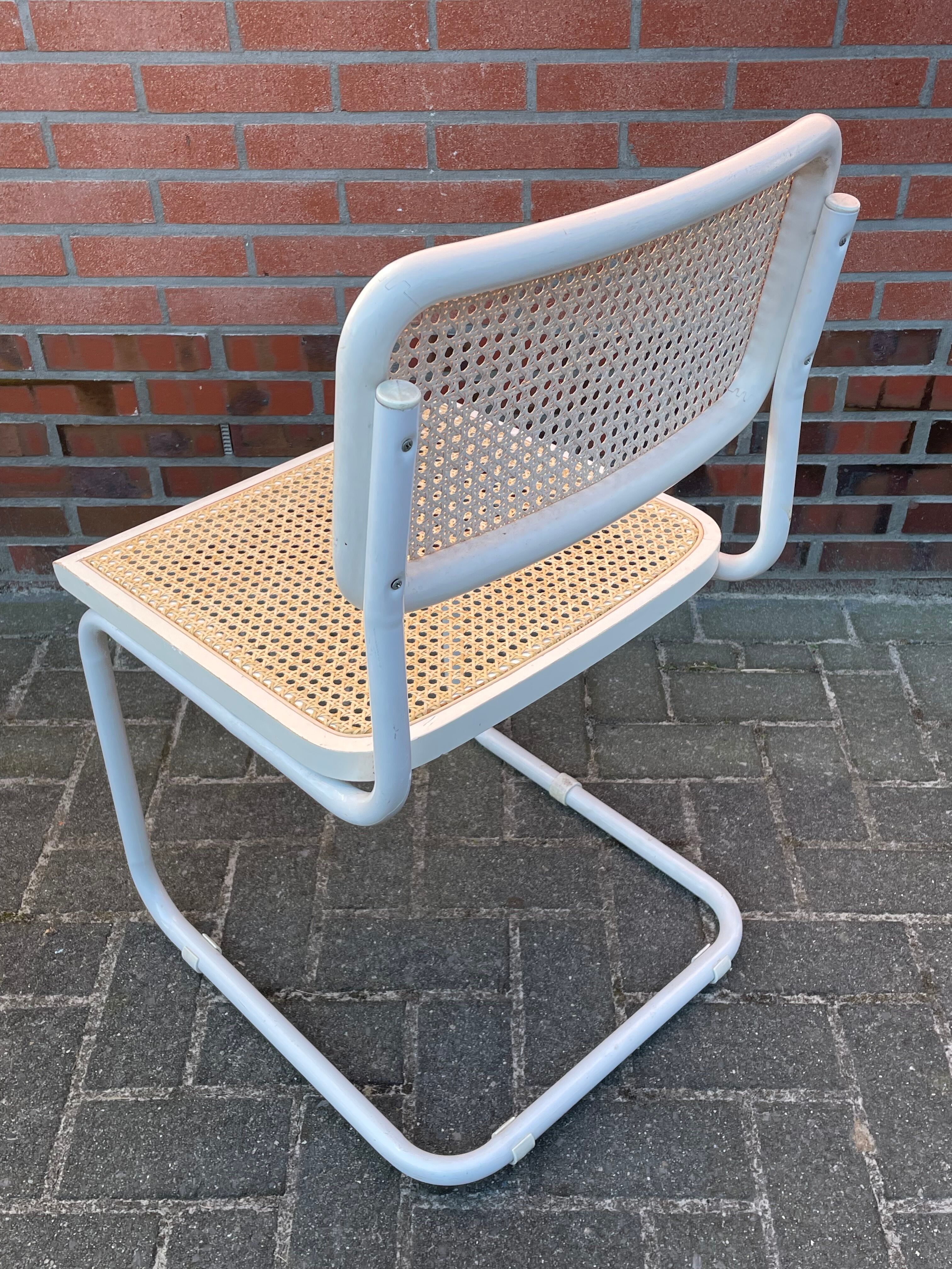 Cesca design chair b32 model in white